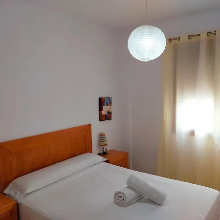 Turisticos San Vicente Apartamento
